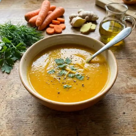 Bright Carrot & Ginger Soup